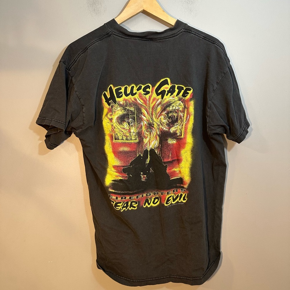 Vintage 1994 Hell’s Gate Fear No Evil Firefighters T-Shirt XL